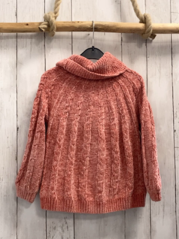  Pullover Gr. 122  himbeere Strick Kragen