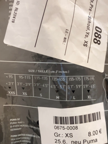 neu Puma  Schienbeinschoner Gr. XS  schwarz silber