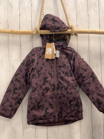 neu Mikk-line  Winterjacke  Gr. 134  aubergine schwarz grauer Druck mit Waldtieren und Tannen NP 89,95 