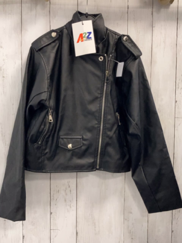 neu  Jacke  Gr. 146/152  schwarz lederoptik silber Reißverschlüsse 