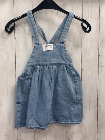 Zara  Trägerrock Gr. 110  blau Jeans 