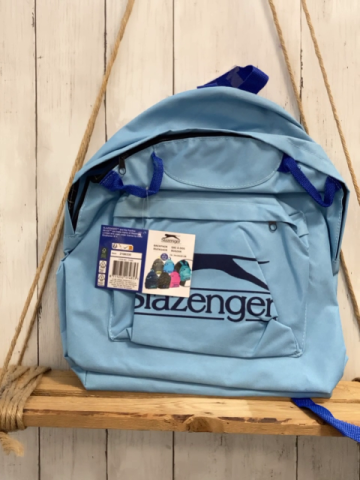 neu Slazenger  Rucksack Gr. 17,5 l  hellblau blauer Löwe Schrift 