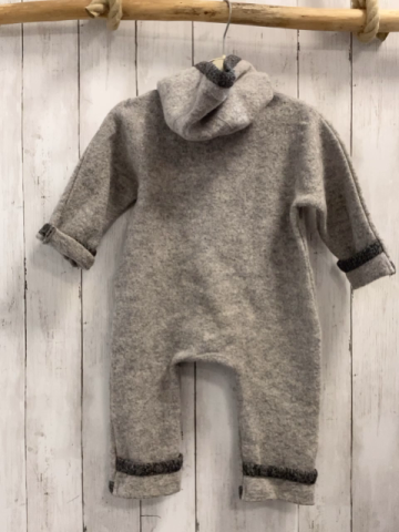 Gipfelsport  Walkoverall Gr. 74  hellgrau dunkelgrauer Bund Kapuze 100 % Schurwolle 