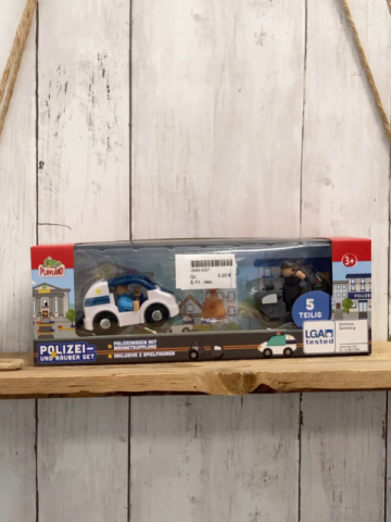neu  Plastikspielzeug  Polizei und Räuberset 