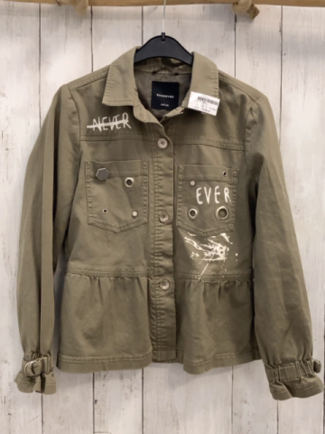 Reserved  Jacke  Gr. 146  kiwi weiße Schrift 