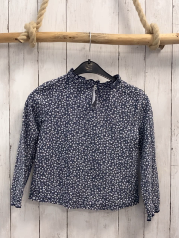 Okaidi Langarmshirt  Gr. 116  blau weiße Blumen Rüschenkragen 