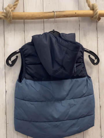 H&M  Weste Gr. 110  blau hellblau Kapuze