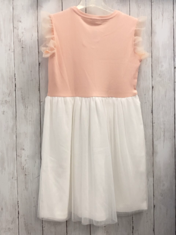  Kleid Gr. 134  lachs geripptes Oberteil weißer Tüllrock