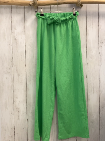 zara Hose Gr. 140  grün weites Bein Gürtelband