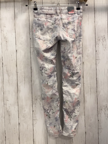 Vingino  Hose  Gr. 140  hellgrau bunte Blumen Bund verstellbar 