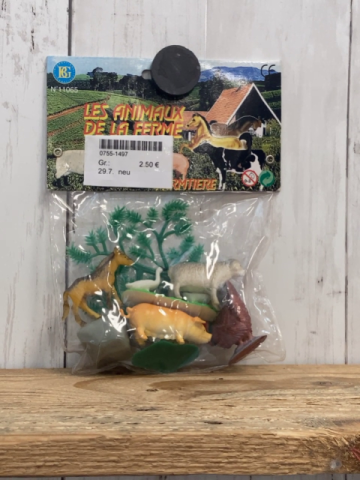 neu  Plastikspielzeug  Bauernhoftiere 