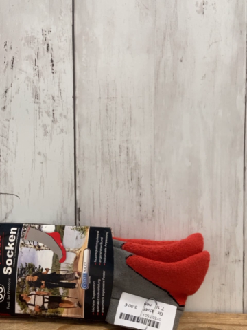 neu  Socken  Gr. 43/46  rot grau 