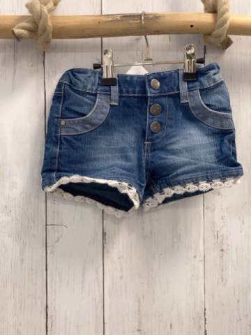   Shorts  Gr. 104  blau Jeans weißer Saum Bund verstellbar 