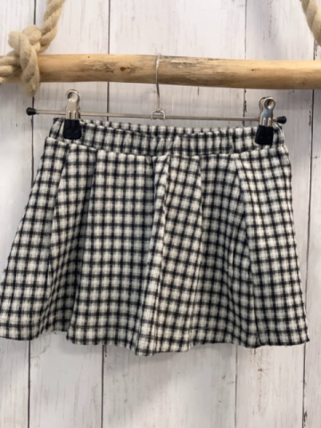 zara Rock Gr. 110  grau schwarz kariert