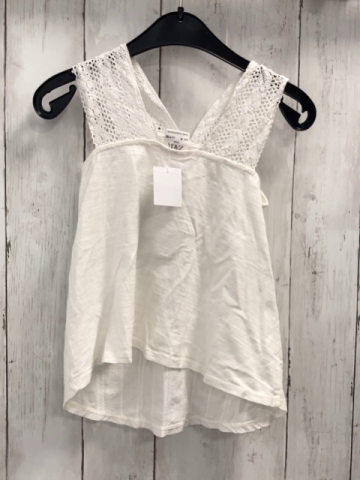 Zara  Sommerbluse  Gr. 116  weiß Streifen Häkelärmel 