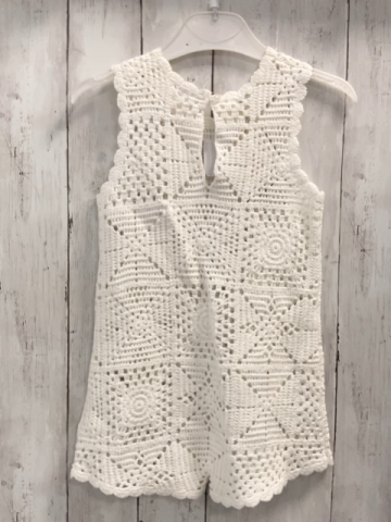 neu Zara  Kleid  Gr. 116  weiß gehäkelt mit Lochmuster NP 25€ 