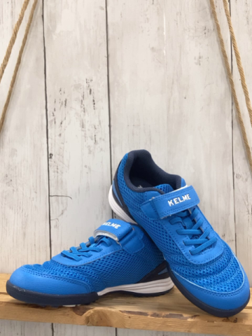 neu Kelme  Schuhe  Gr. 32  hellblau dunkelblau mit Klett + Schnürsenkeln 