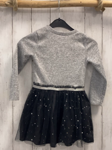   Kleid  Gr. 110  hellgrau meliertes Strickoberteil mit Einhornkopf mit Pailetten schwarzer Tüllüberrock mit silber Steinen + Sternen 