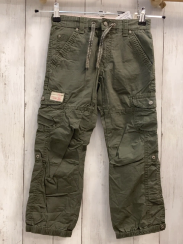 neu H&M Hose Gr. 116  oliv Kordel NP 14,95€