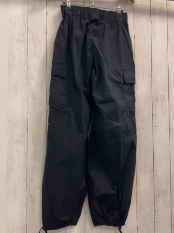 Nike Hose Gr. XS schwarz weites Bein