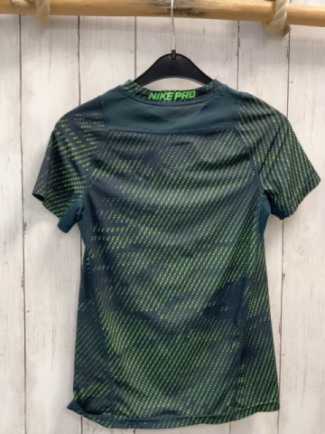 Nike Sportshirt  Gr. 140  grau hellgrüne Punkte, Striche + Label