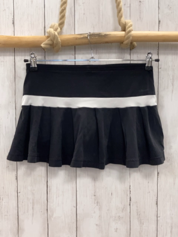 Adidas  Sportrock  Gr. 34  schwarz 1 weißer Steifen mit Innenshorts 