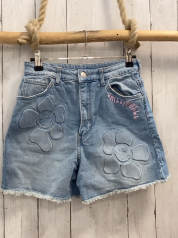 H&M  Shorts  Gr. 170  blau Jeansonnenblumen lavendel Schrift 