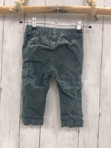  Hose Gr. 86  mint Kord gefüttert