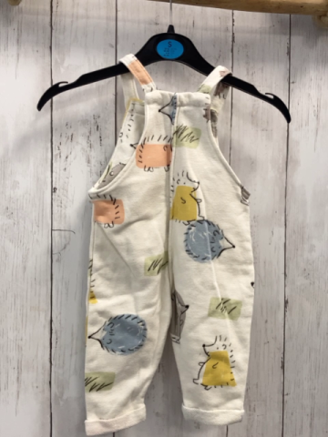 zara Latzhose Gr. 68  weiß bunte Tiere