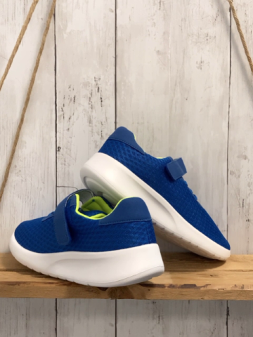 neu  Schuhe  Gr. 37  blau hellgrüner Bund weiße Sohle 