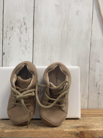 neu Elefanten  Schuhe  Gr. 21  beige Baby Lulu Light 