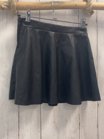 H&M  Rock Gr. 128  schwarz lederoptik Bund verstellbar 