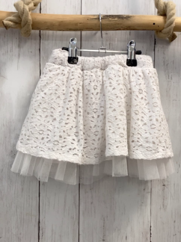 Vertbaudet  Rock Gr. 104  weiß Lochmuster Netzsaum 