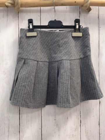 H&M Rock Gr. 116  grau hellgraue Streifen