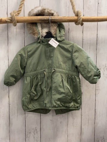 H&M  Winterjacke  Gr. 74  iwi Kapuze mit abtrennbarem Fellbund 
