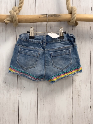   Shorts  Gr. 104  blau Jeans bunter Saum mit Herzen 