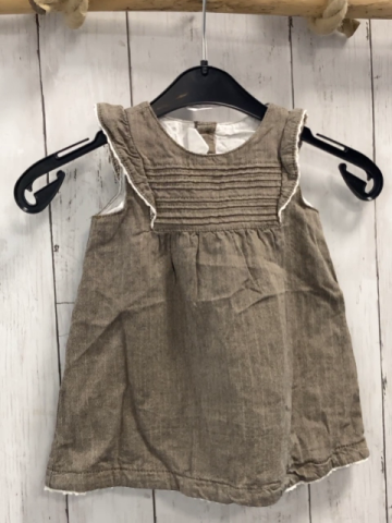 H&M  Kleid  Gr. 68  braun grau gemustert Rüschen + Saum mit weißer Häkelborte 