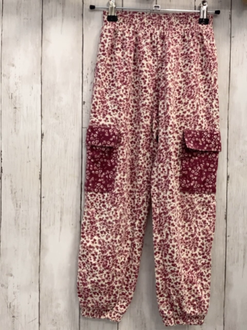 Zara  Hose  Gr. 128  weiß rosa pflaume Blumen 