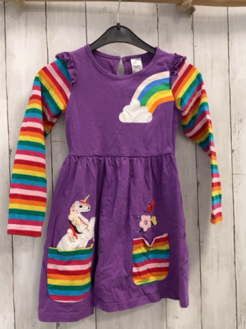  Kleid Gr. 122  lila bunt gesteifte Ärmel Wolke