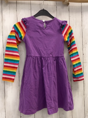  Kleid Gr. 122  lila bunt gesteifte Ärmel Wolke