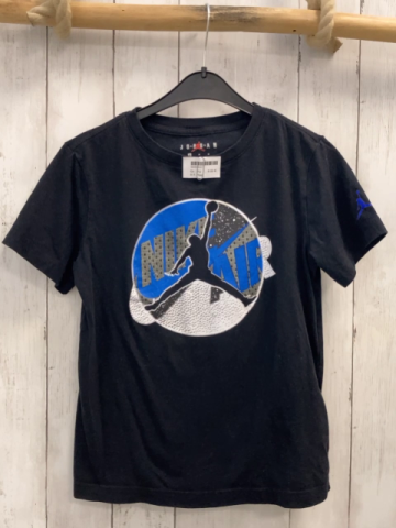 Nike  T-Shirt  Gr. 152  schwarz blau grau weißer Kreis mit Handballer Jordan 