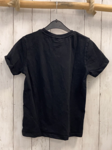 Hummel  T-Shirt  Gr. 140  schwarz weißes Label + weiße Schrift 