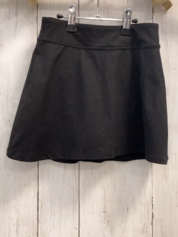 H&M  Sportrock Gr. 122  schwarz mit Innenshorts 