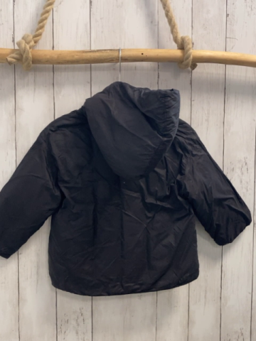zara  Winterjacke  Gr. 104  schwarz Kapuze 