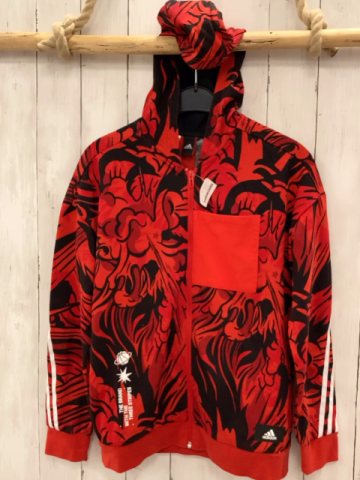 Adidas  Sweatjacke  Gr. 164  rot schwarzer Druck weiße Streifen Kapuze 