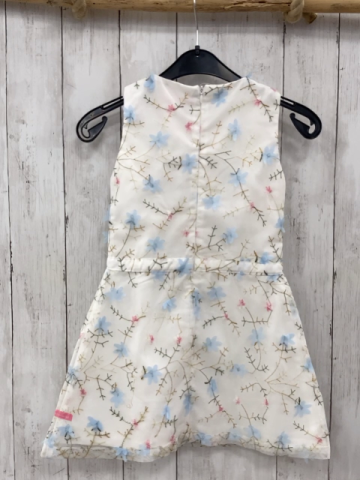 Peppermint  Kleid  Gr. 104  weiß Tüllüberkleid mit Schmetterlingen + Blumen + gestickten Ästen