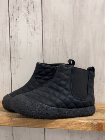   Boots  Gr. 28  schwarz gesteppt 
