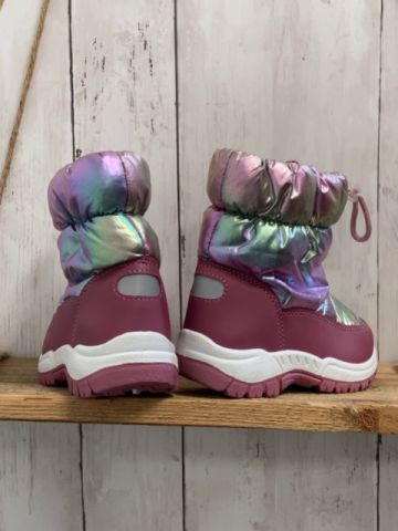   Stiefel Gr. 26  lachs silber glänzend gefüttert 