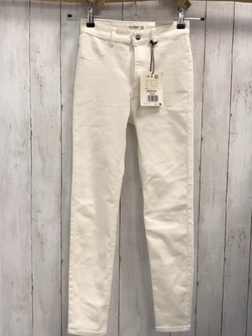 neu Pull & Bear  Hose  Gr. 34  creme 