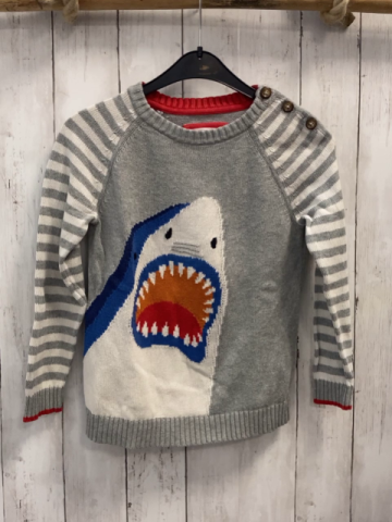 Mini Boden  Pullover  Gr. 122  grau Strick grau weiß gestreifte Ärmel Hai 